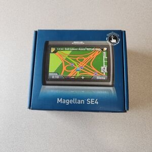 Magellan RoadMate SE4 Automotive GPS Navigation